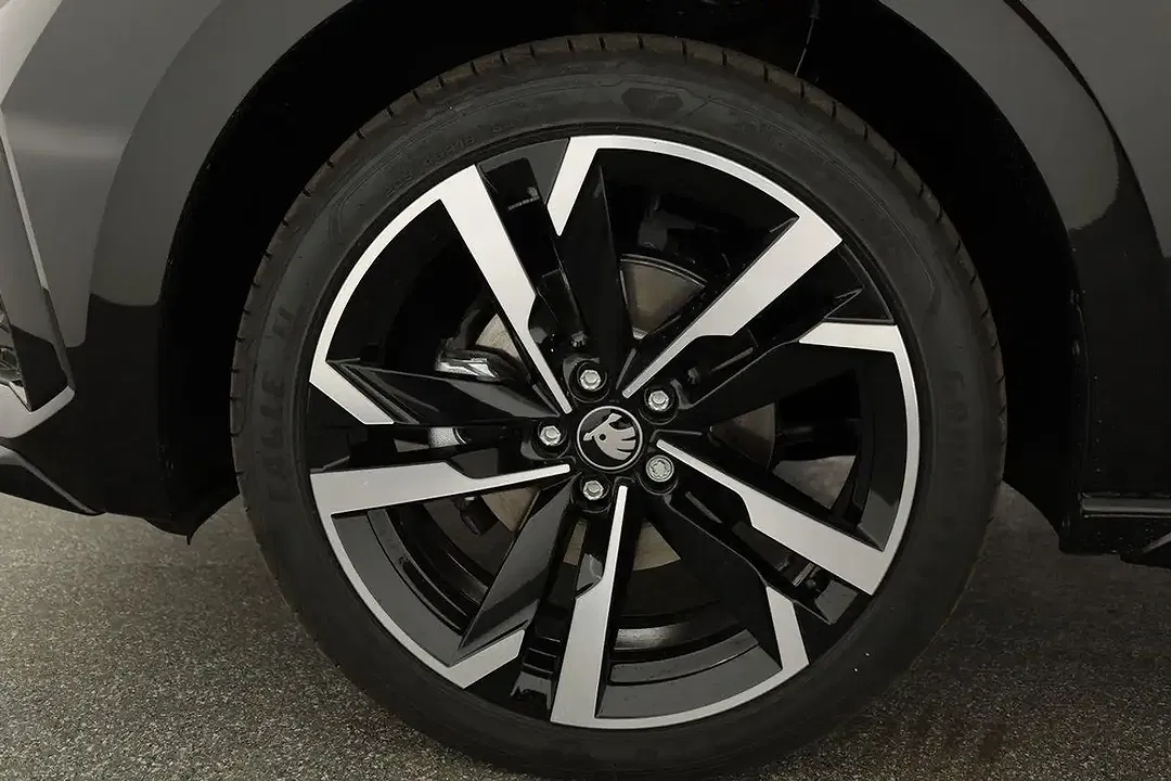 Skoda Scala - Thumbnail 14