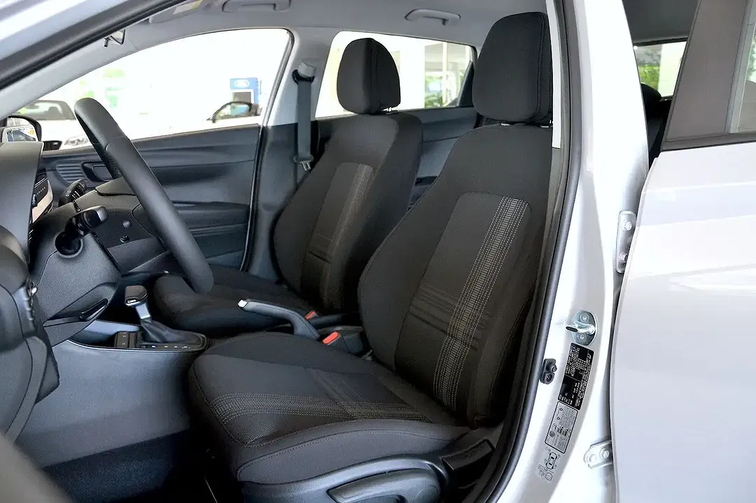 Hyundai i20 - Thumbnail 11