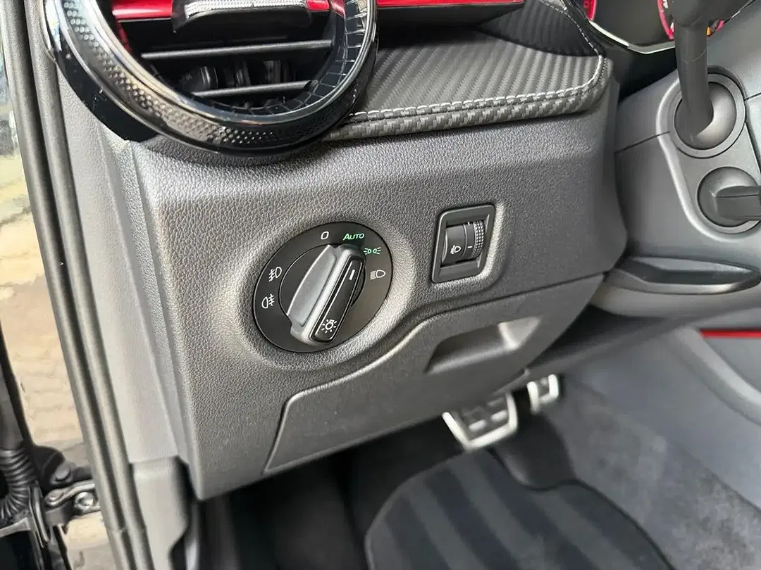 Skoda Fabia - Thumbnail 8