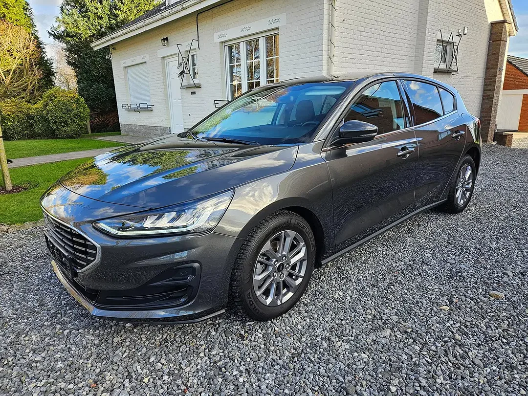 Ford Focus - Afbeelding 1