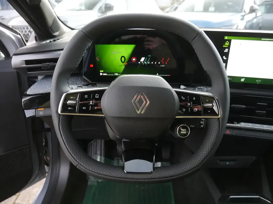 Renault Clio - Thumbnail 8