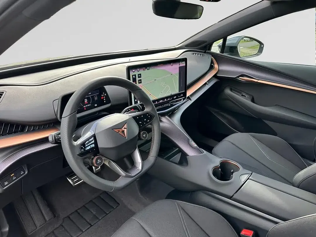 CUPRA Tavascan - Thumbnail 9