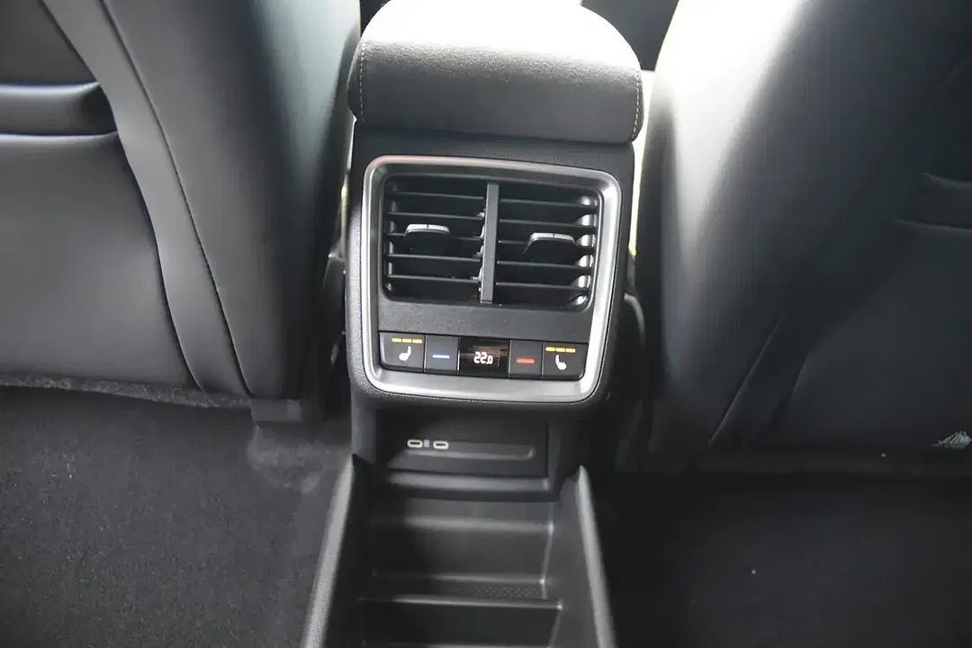 Skoda Elroq - Thumbnail 17