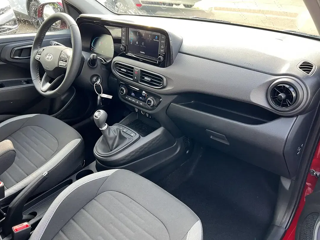 Hyundai i10 - Thumbnail 11