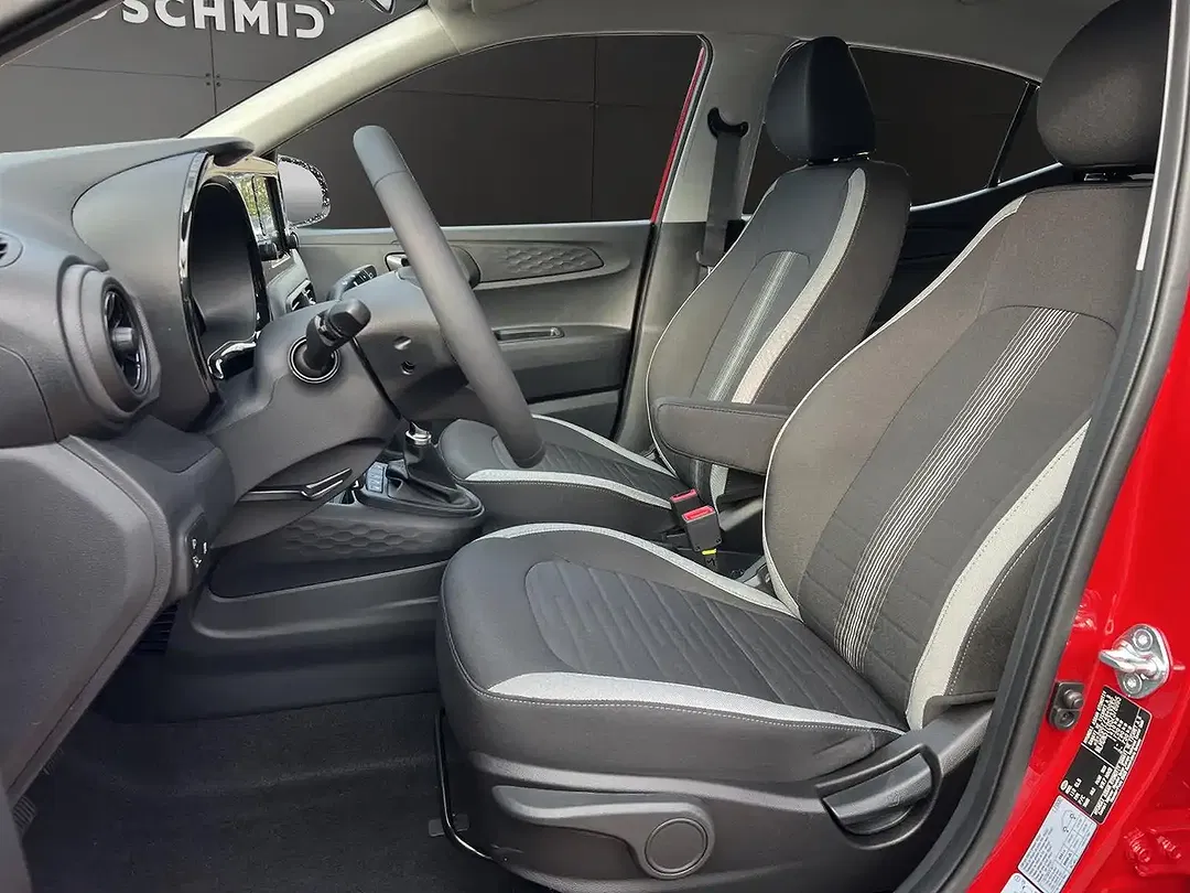 Hyundai i10 - Thumbnail 9