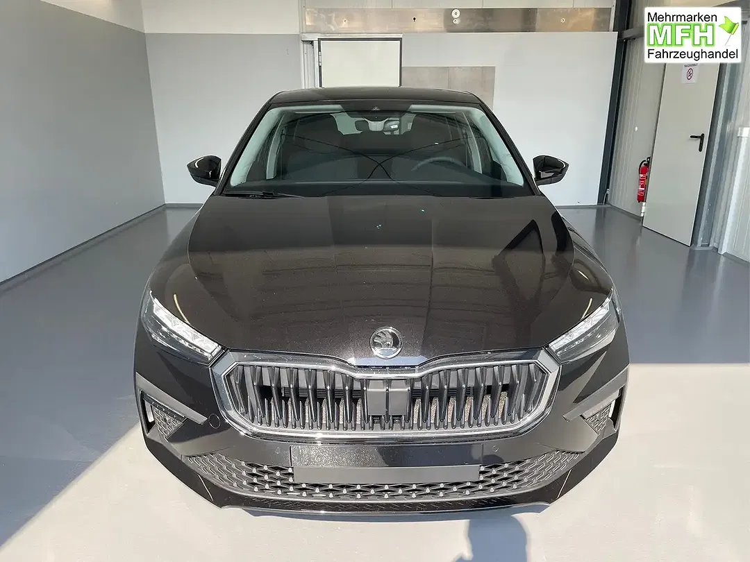 Skoda Scala - Thumbnail 2