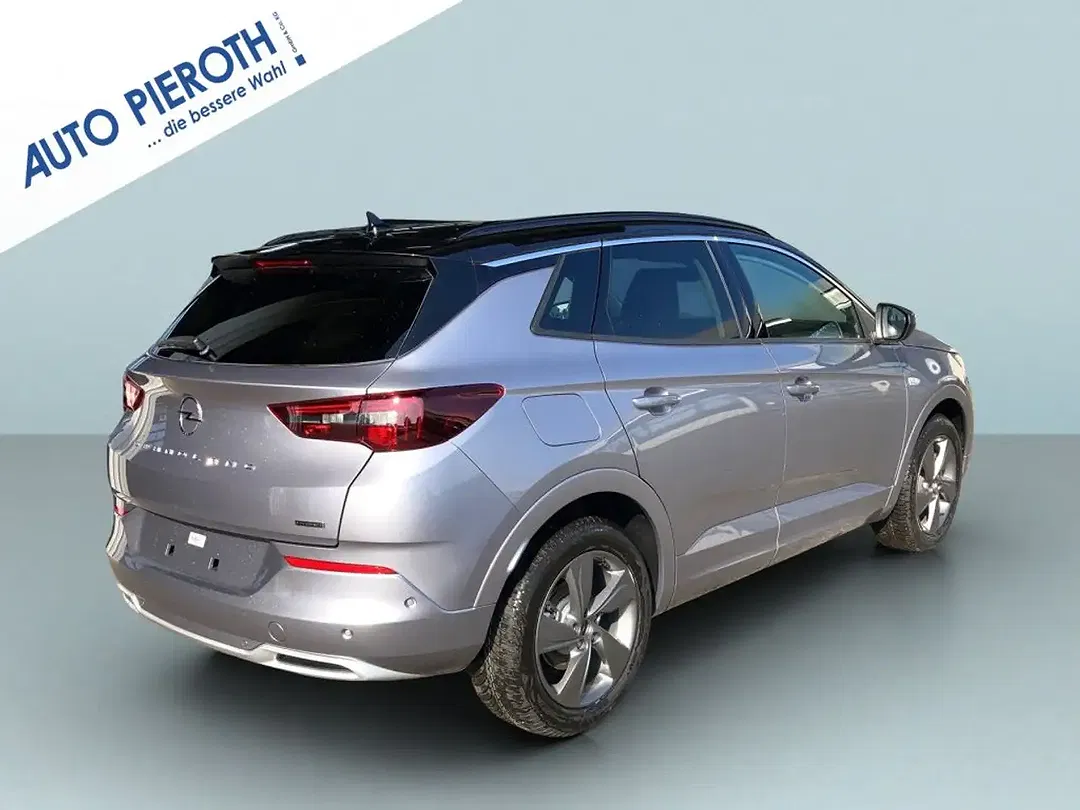 Opel Grandland - Thumbnail 3