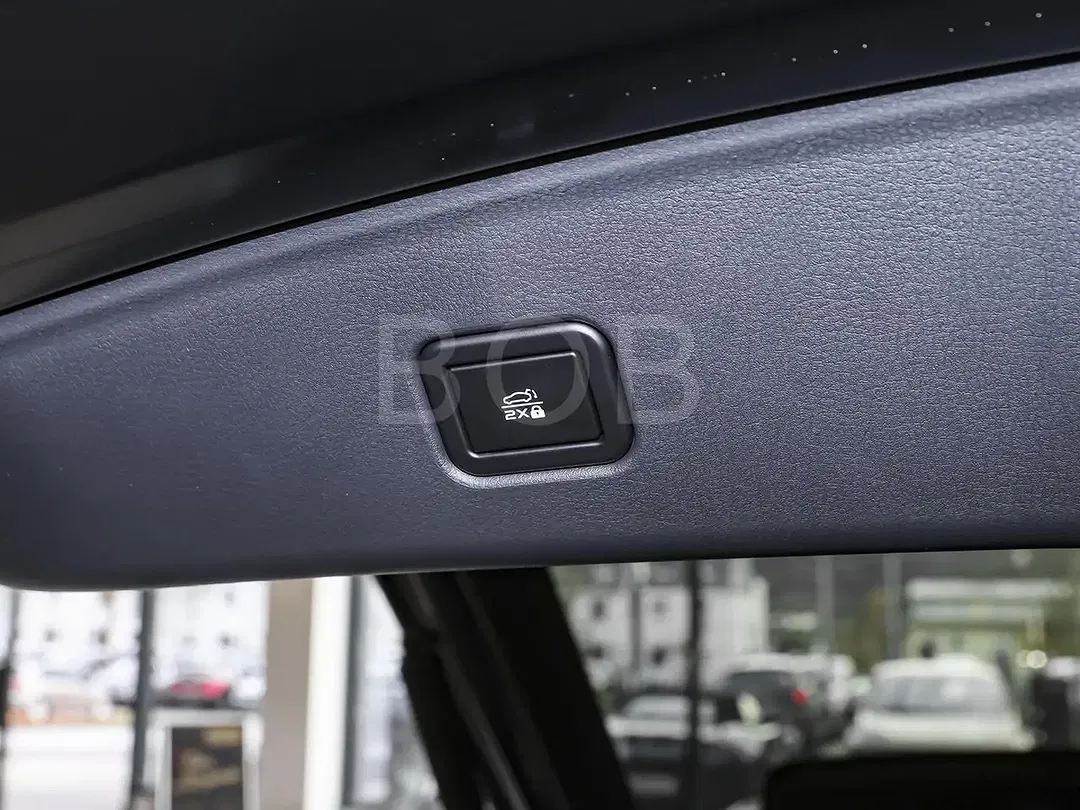 Mazda 6e - Thumbnail 13