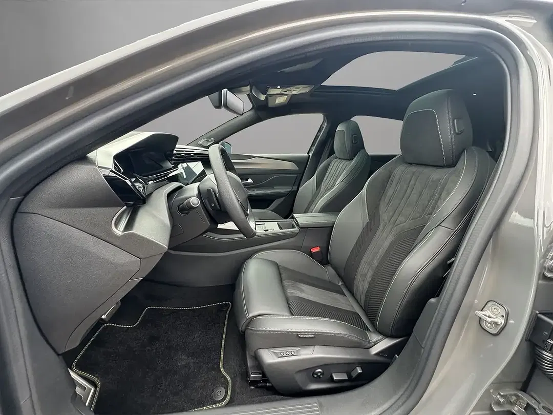Peugeot 308 - Thumbnail 11