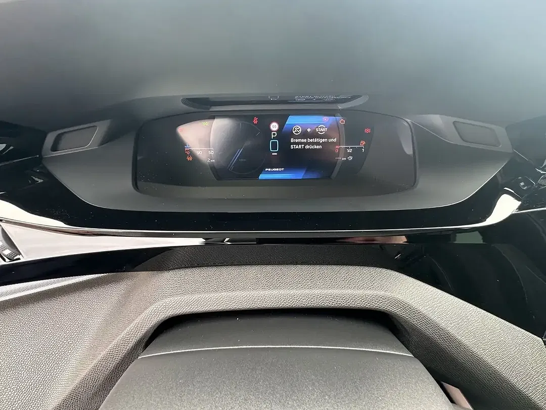 Peugeot 308 - Thumbnail 13