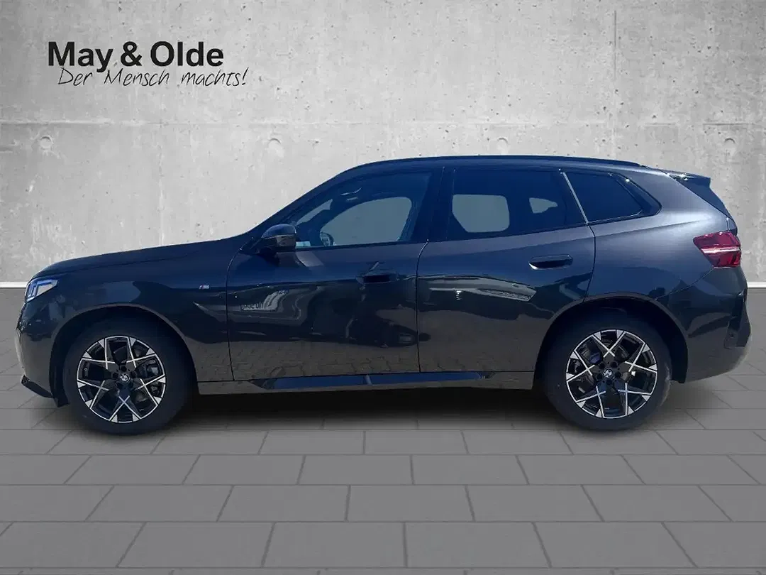 BMW X3 - Thumbnail 2