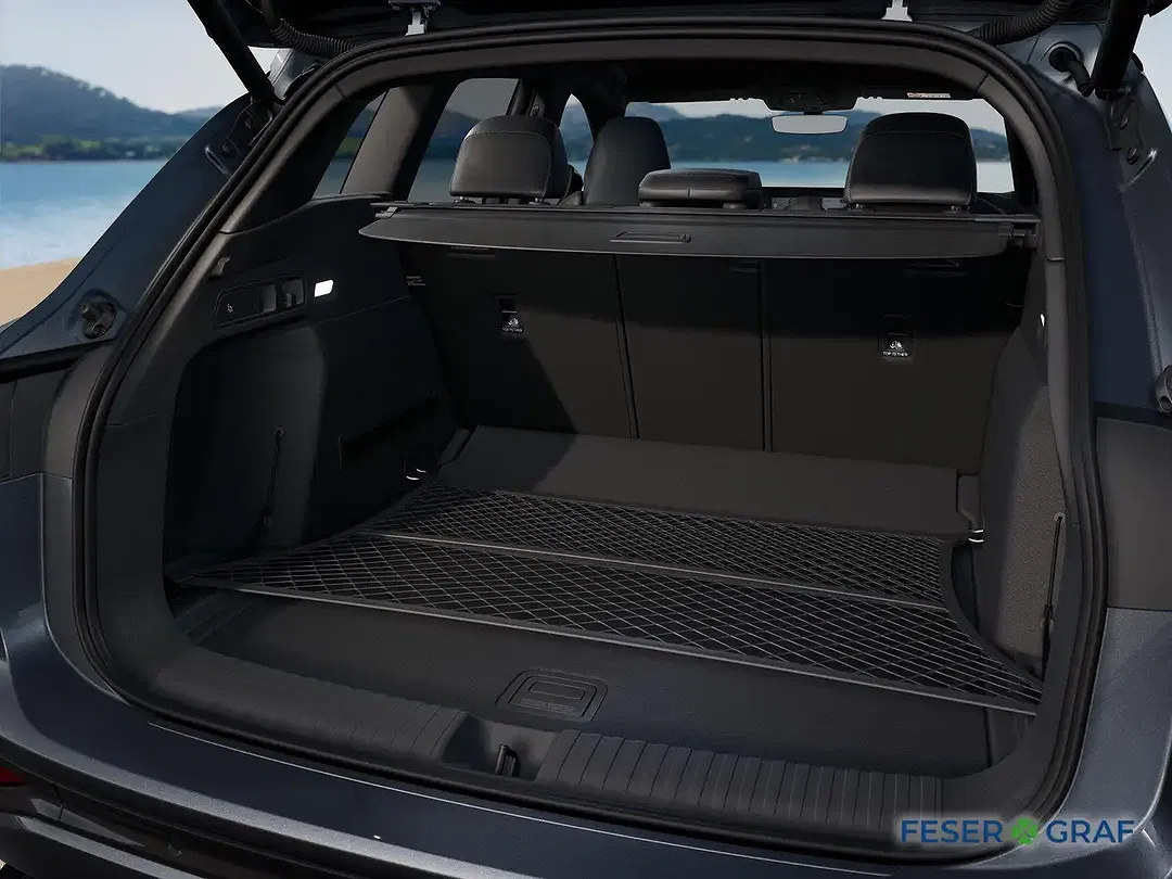 Audi Q6 e-tron - Thumbnail 10