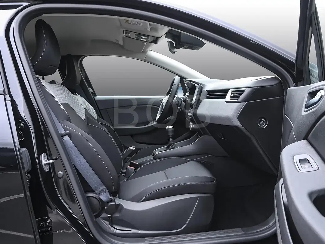 Renault Clio - Thumbnail 4