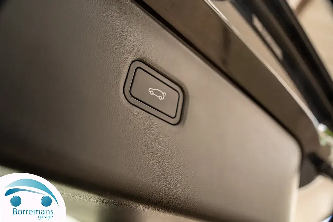 Xpeng G6 - Thumbnail 10