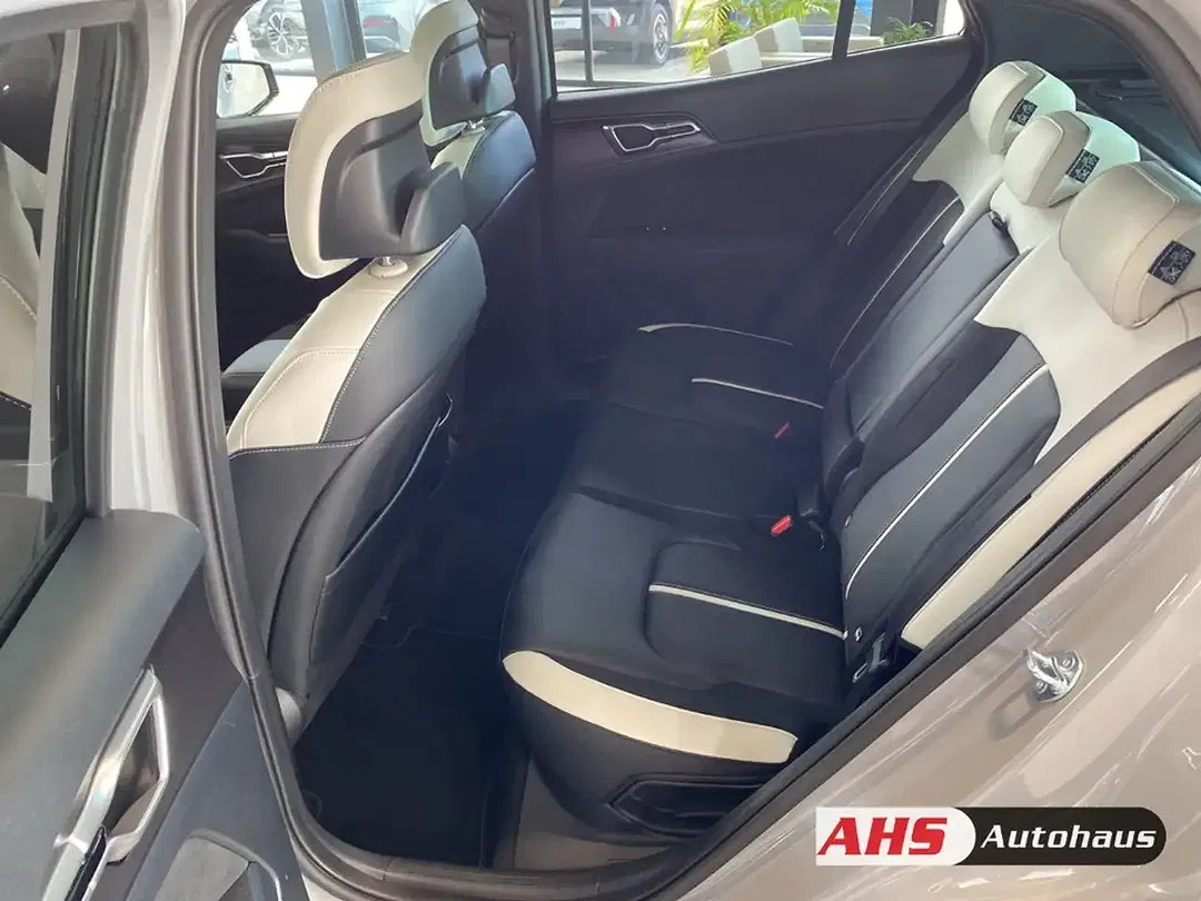 Kia Sportage - Thumbnail 9