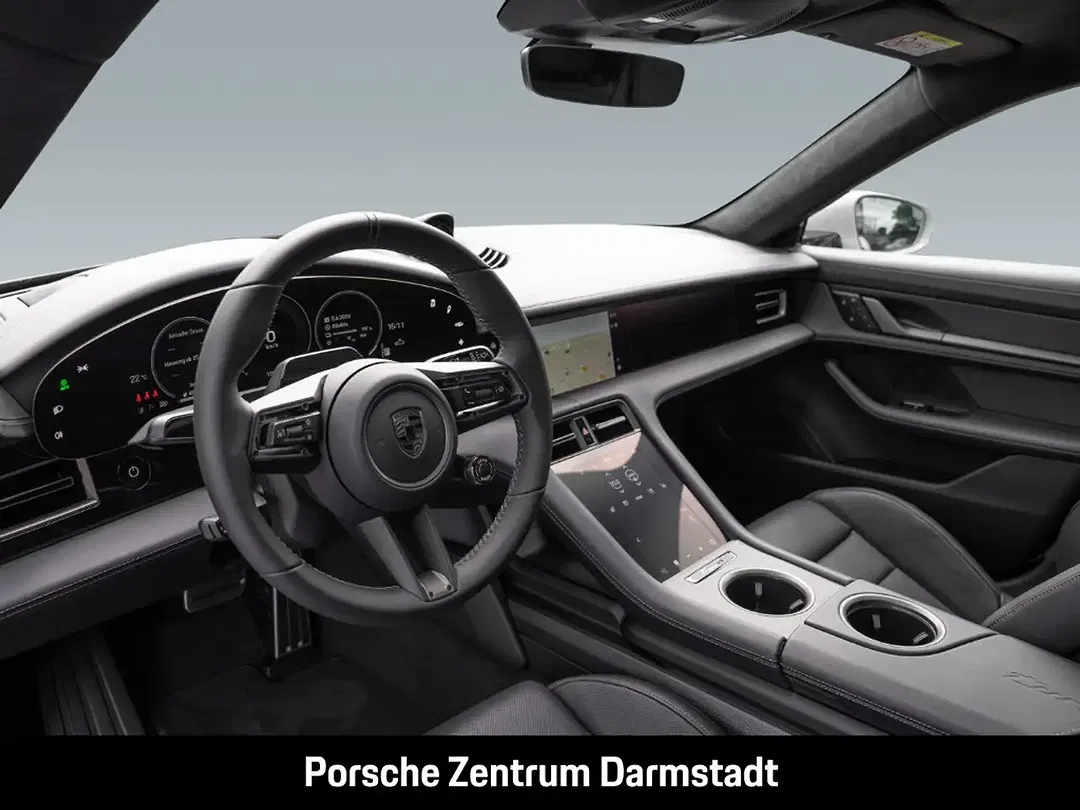 Porsche Taycan - Thumbnail 4