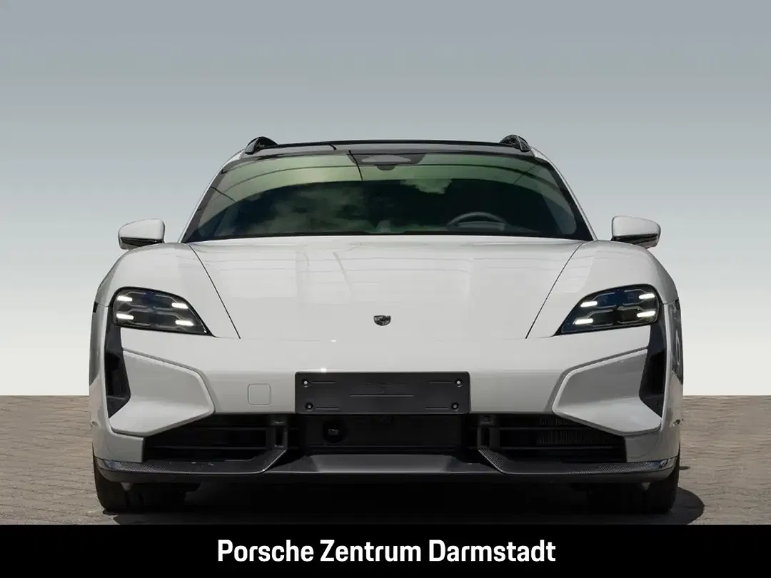 Porsche Taycan - Thumbnail 7