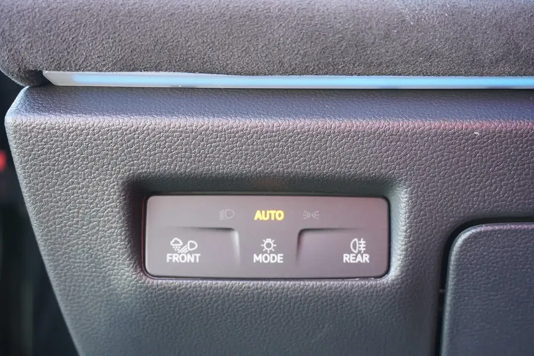 Volkswagen Passat Variant - Thumbnail 14