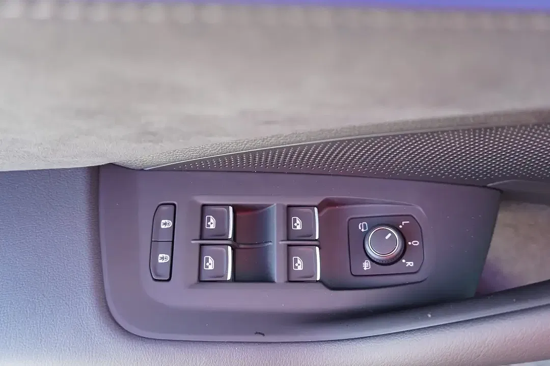 Volkswagen Passat Variant - Thumbnail 8