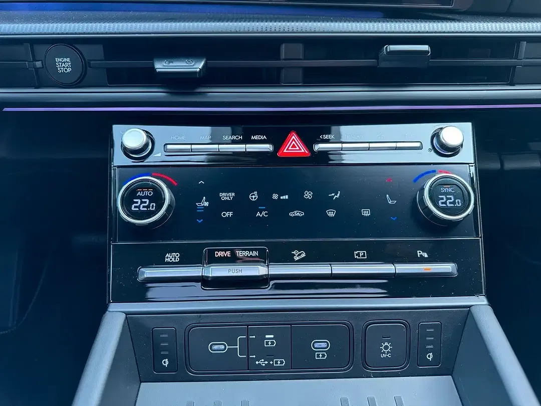 Hyundai SANTA FE - Thumbnail 15