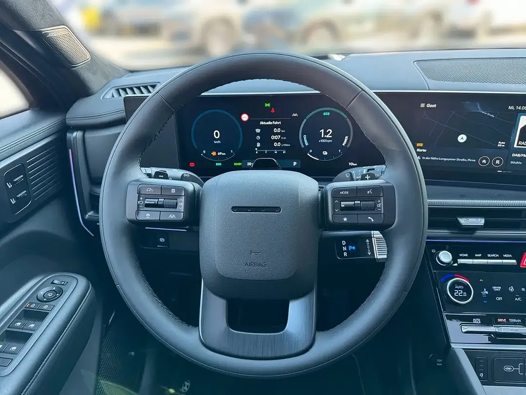 Hyundai SANTA FE - Thumbnail 9