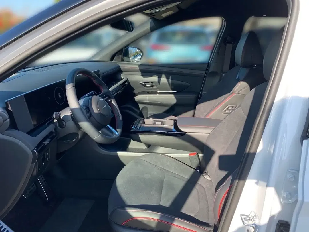 Hyundai TUCSON - Thumbnail 7