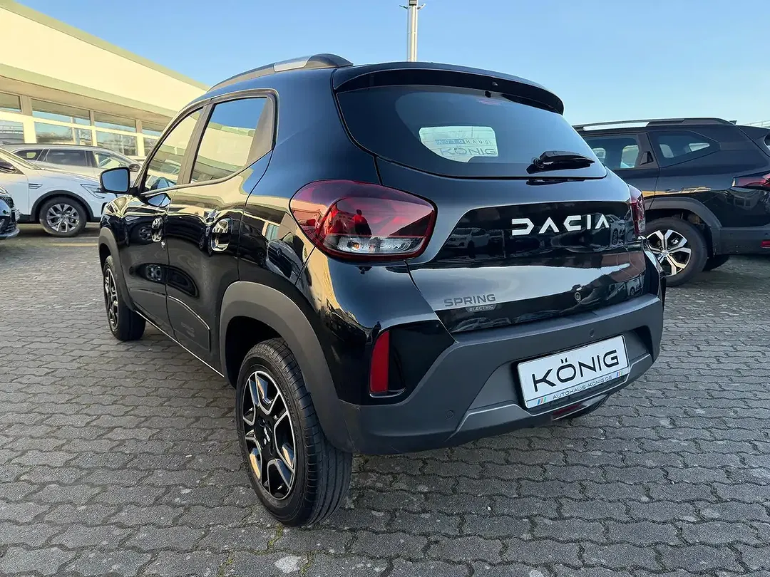 Dacia Spring - Thumbnail 3