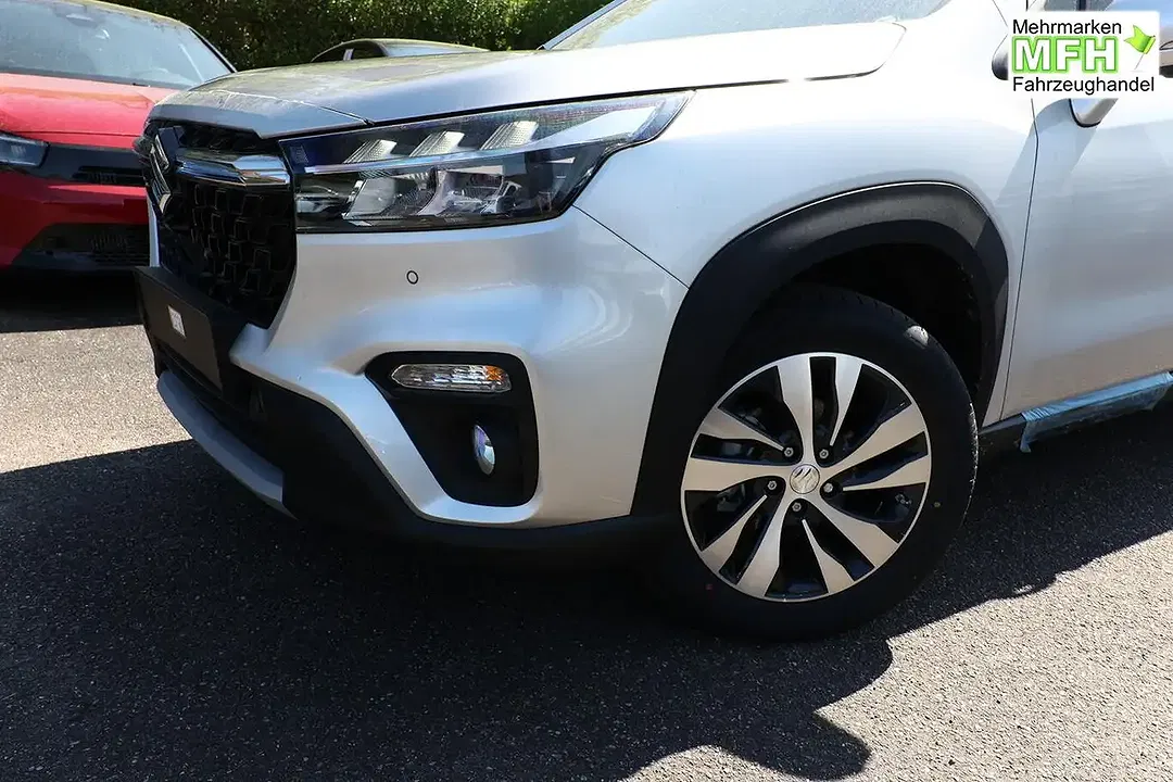 Suzuki S-Cross - Thumbnail 4