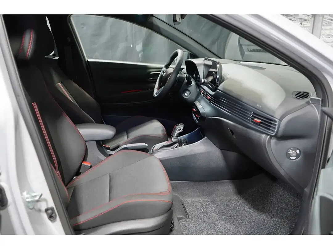 Hyundai i20 - Thumbnail 5