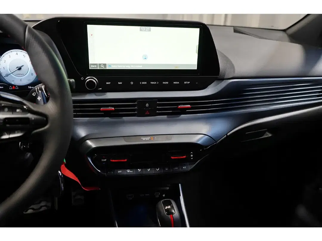 Hyundai i20 - Thumbnail 9