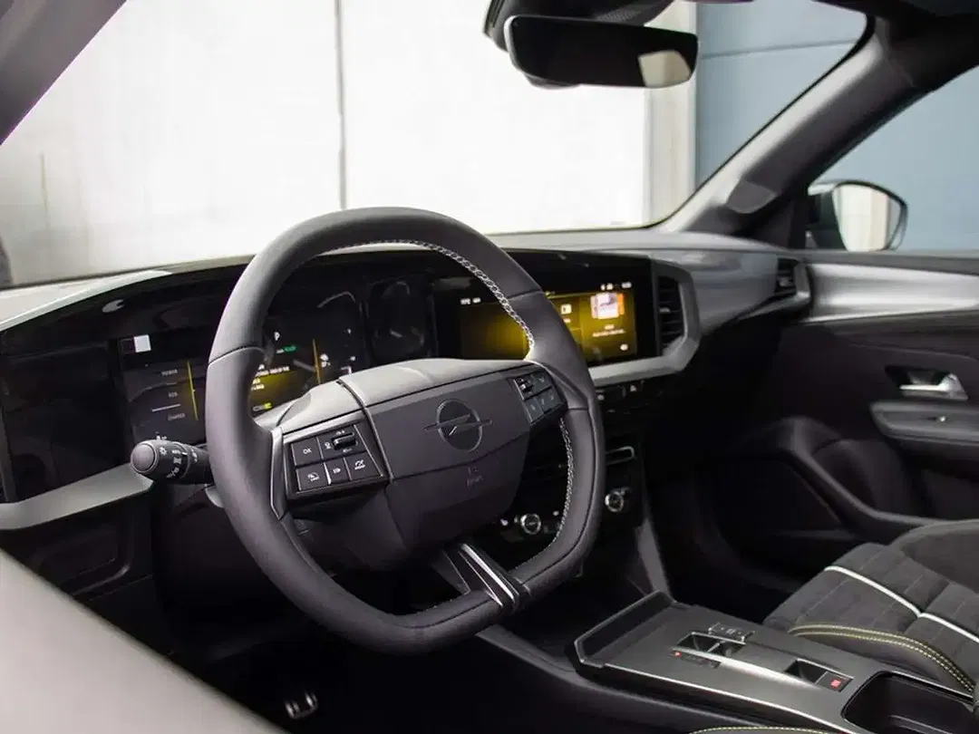 Opel Mokka-E - Thumbnail 11