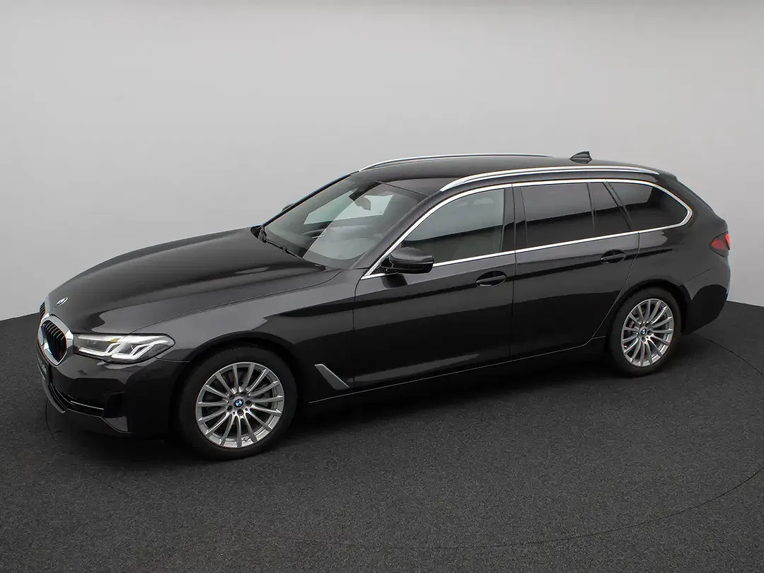BMW 520 - Thumbnail 11