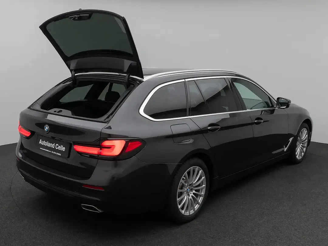 BMW 520 - Thumbnail 12
