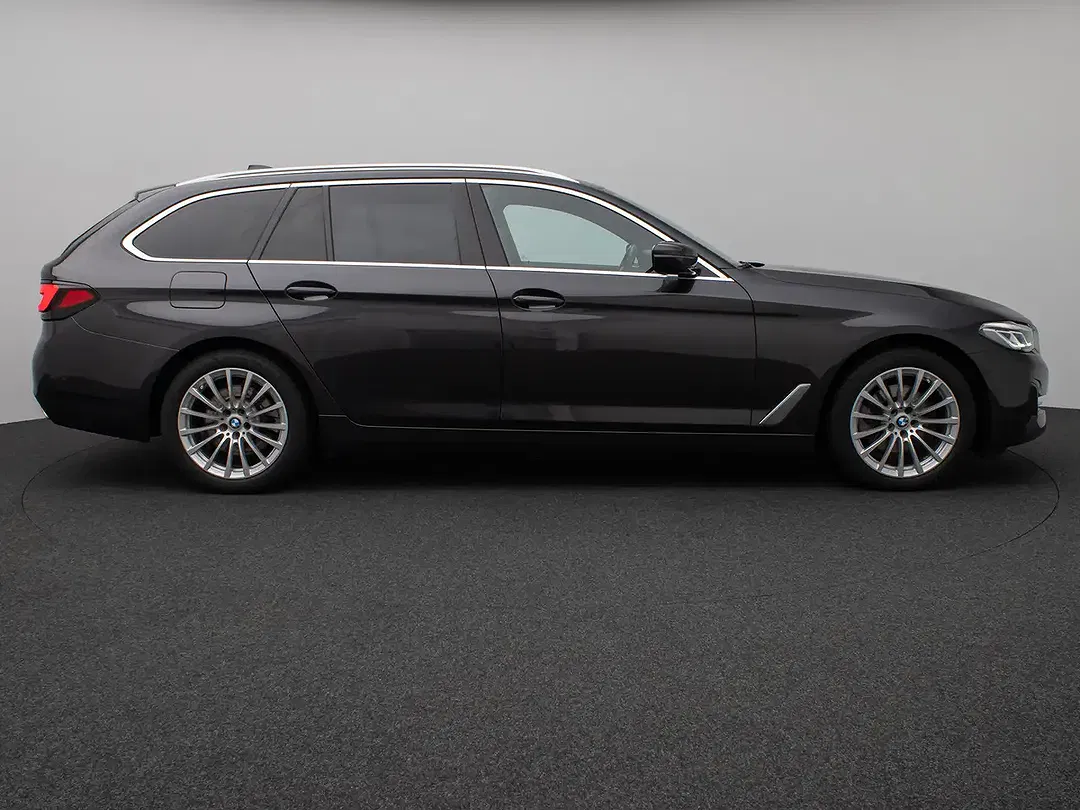 BMW 520 - Thumbnail 4