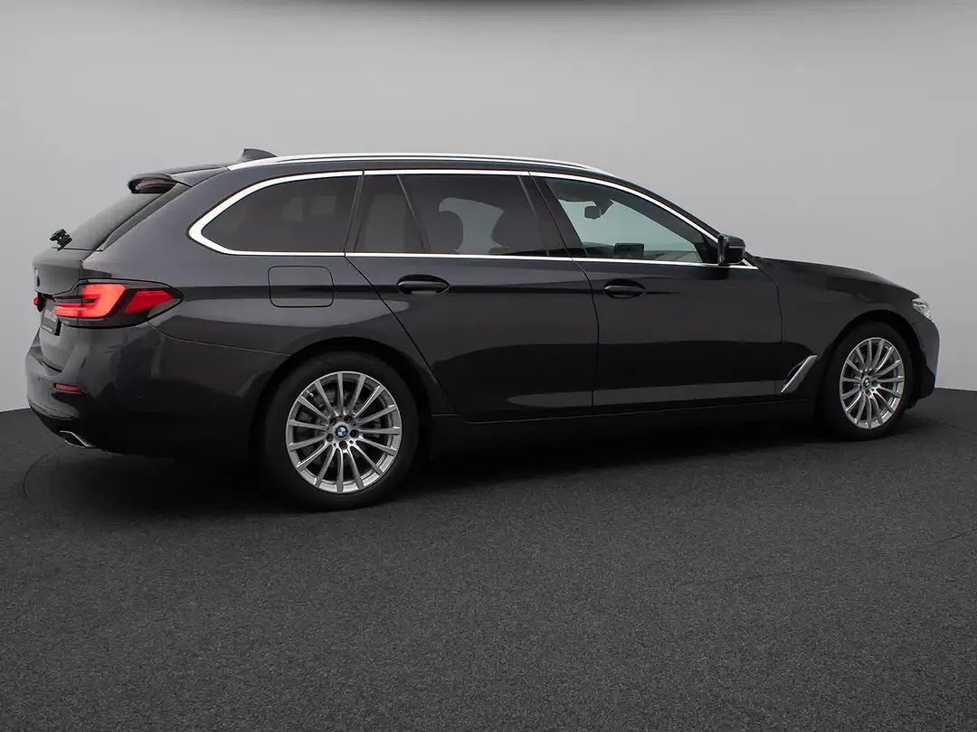 BMW 520 - Thumbnail 5