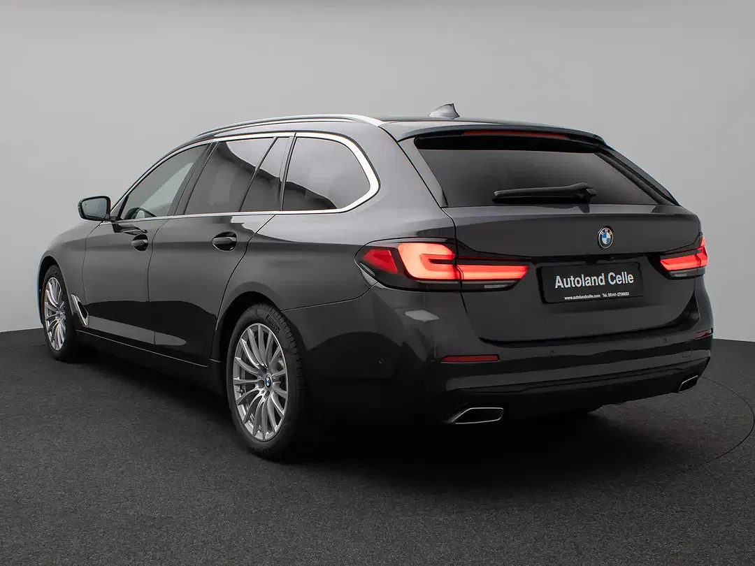 BMW 520 - Thumbnail 8
