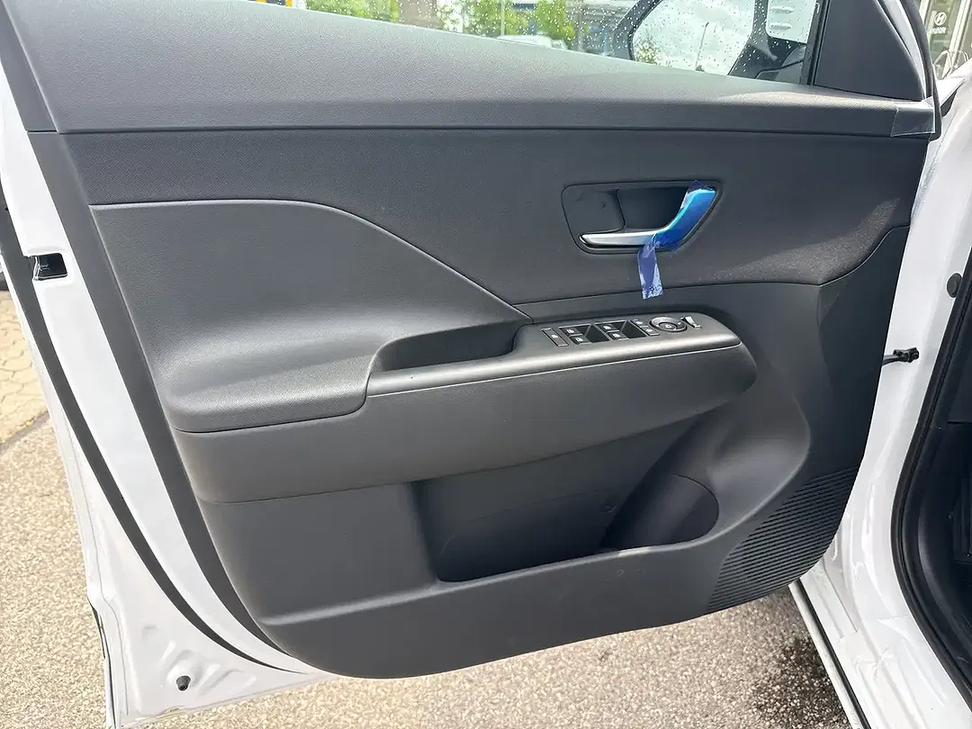 Hyundai KONA - Thumbnail 13