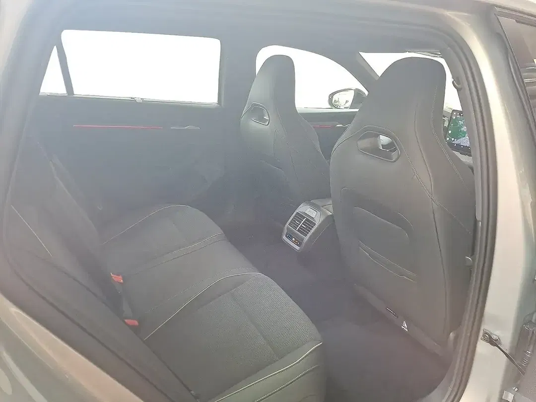 Skoda Superb - Thumbnail 11