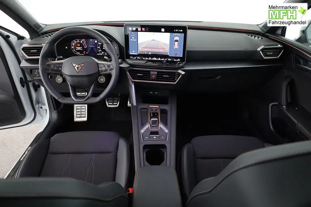 CUPRA Leon - Thumbnail 4