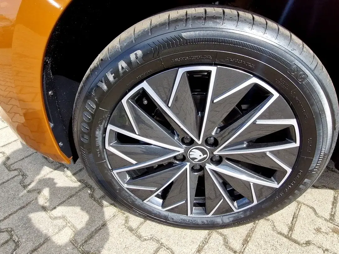 Skoda Kamiq - Thumbnail 14