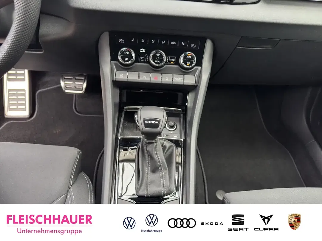 Skoda Karoq - Thumbnail 10