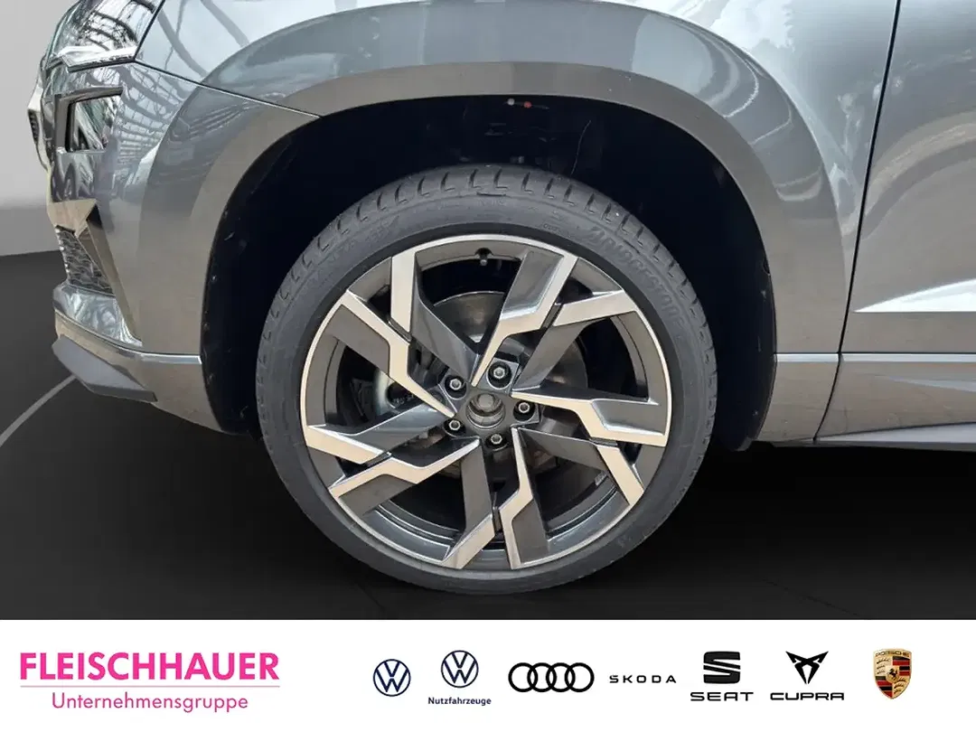 Skoda Karoq - Thumbnail 14