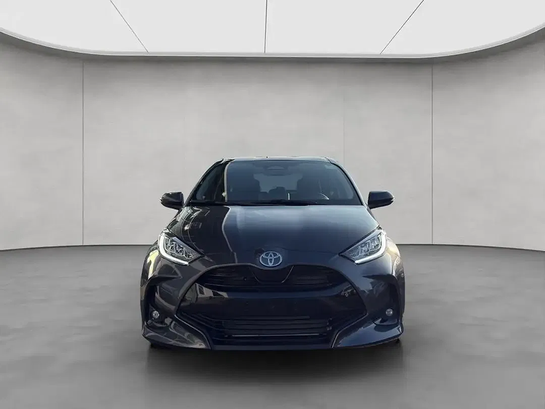 Toyota Yaris - Thumbnail 7