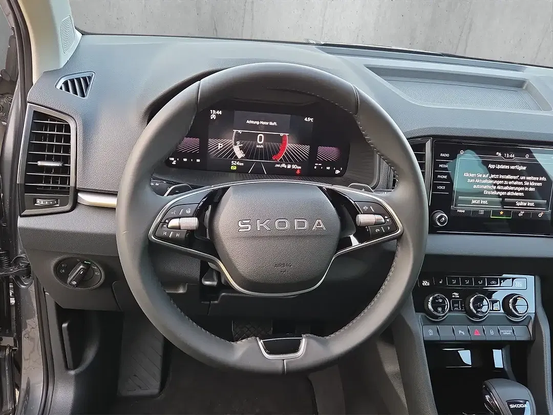 Skoda Karoq - Thumbnail 3