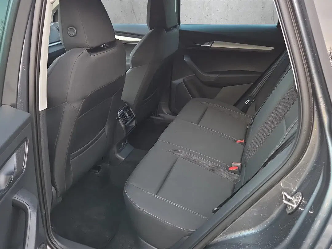 Skoda Karoq - Thumbnail 5