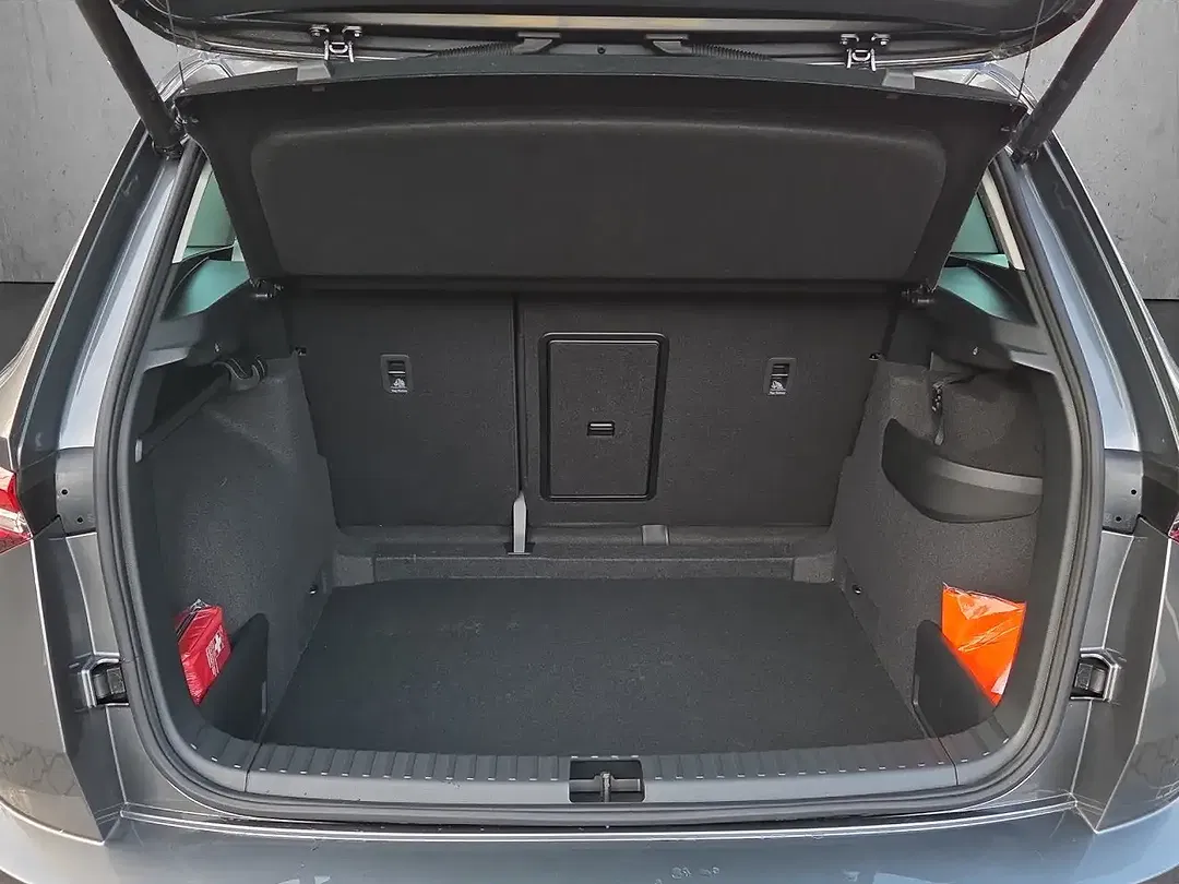 Skoda Karoq - Thumbnail 7