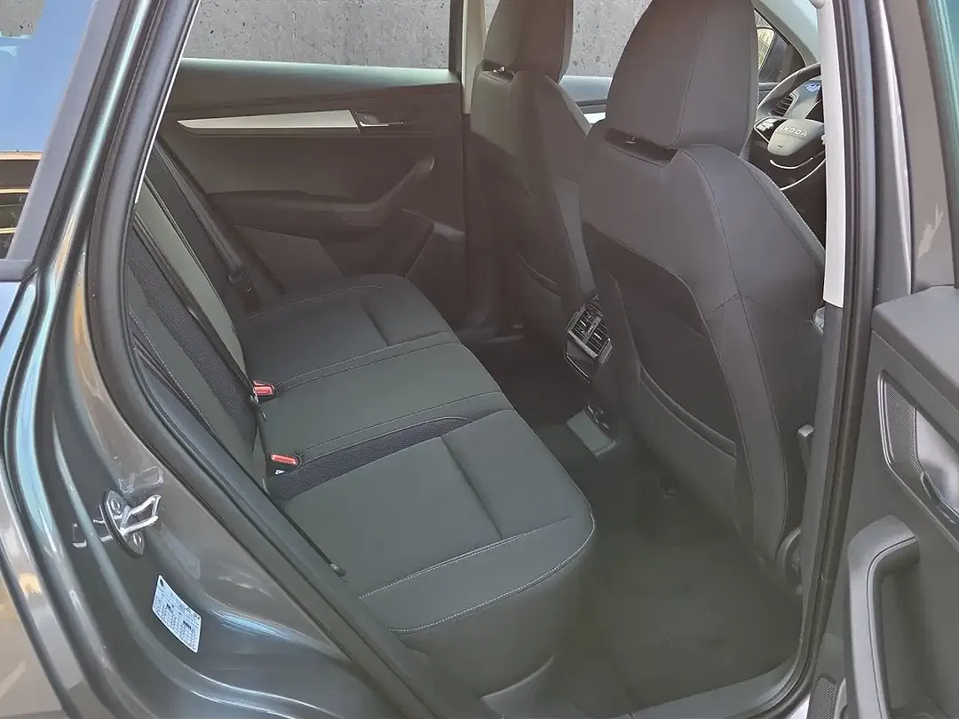 Skoda Karoq - Thumbnail 9
