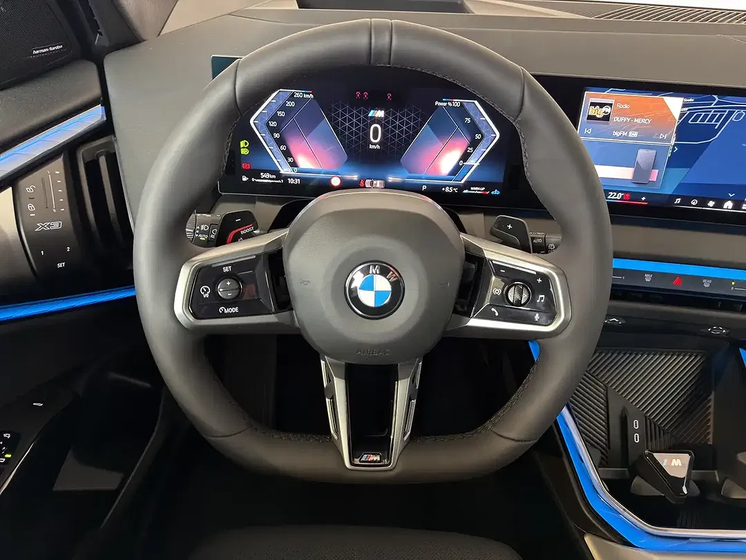 BMW X3 - Thumbnail 10