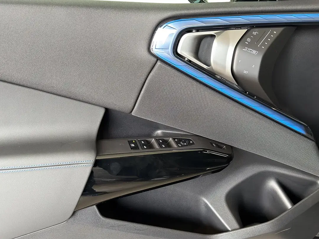 BMW X3 - Thumbnail 13