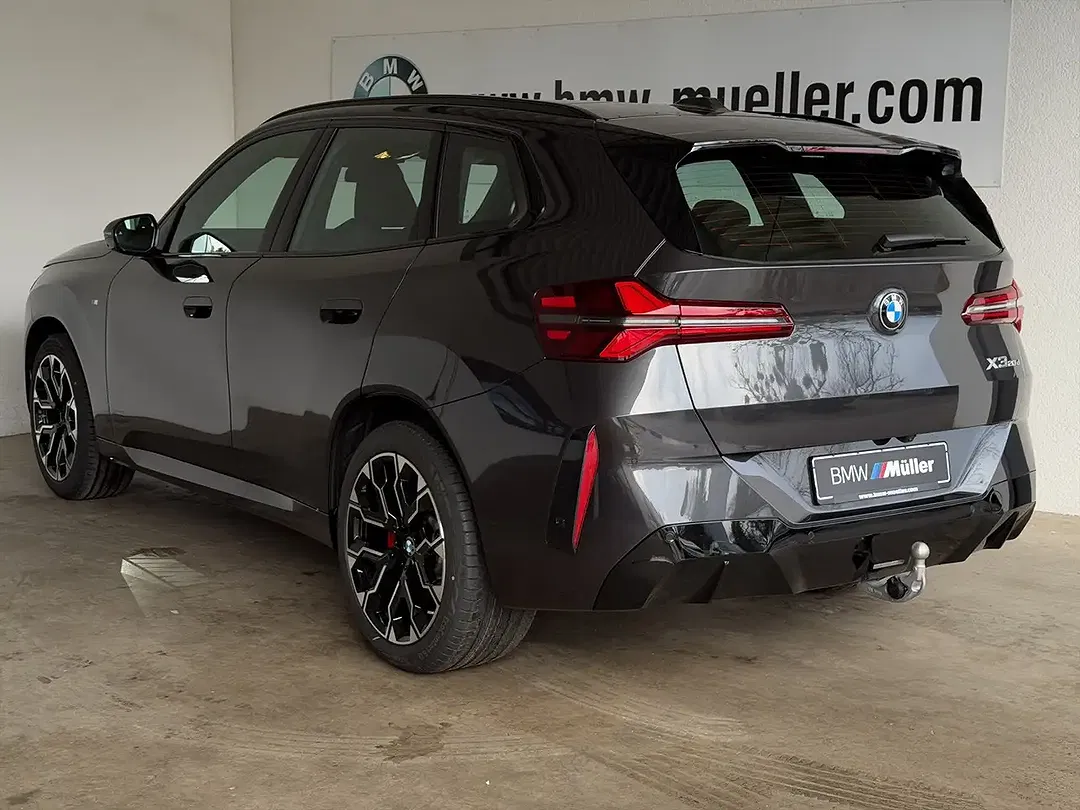 BMW X3 - Thumbnail 6